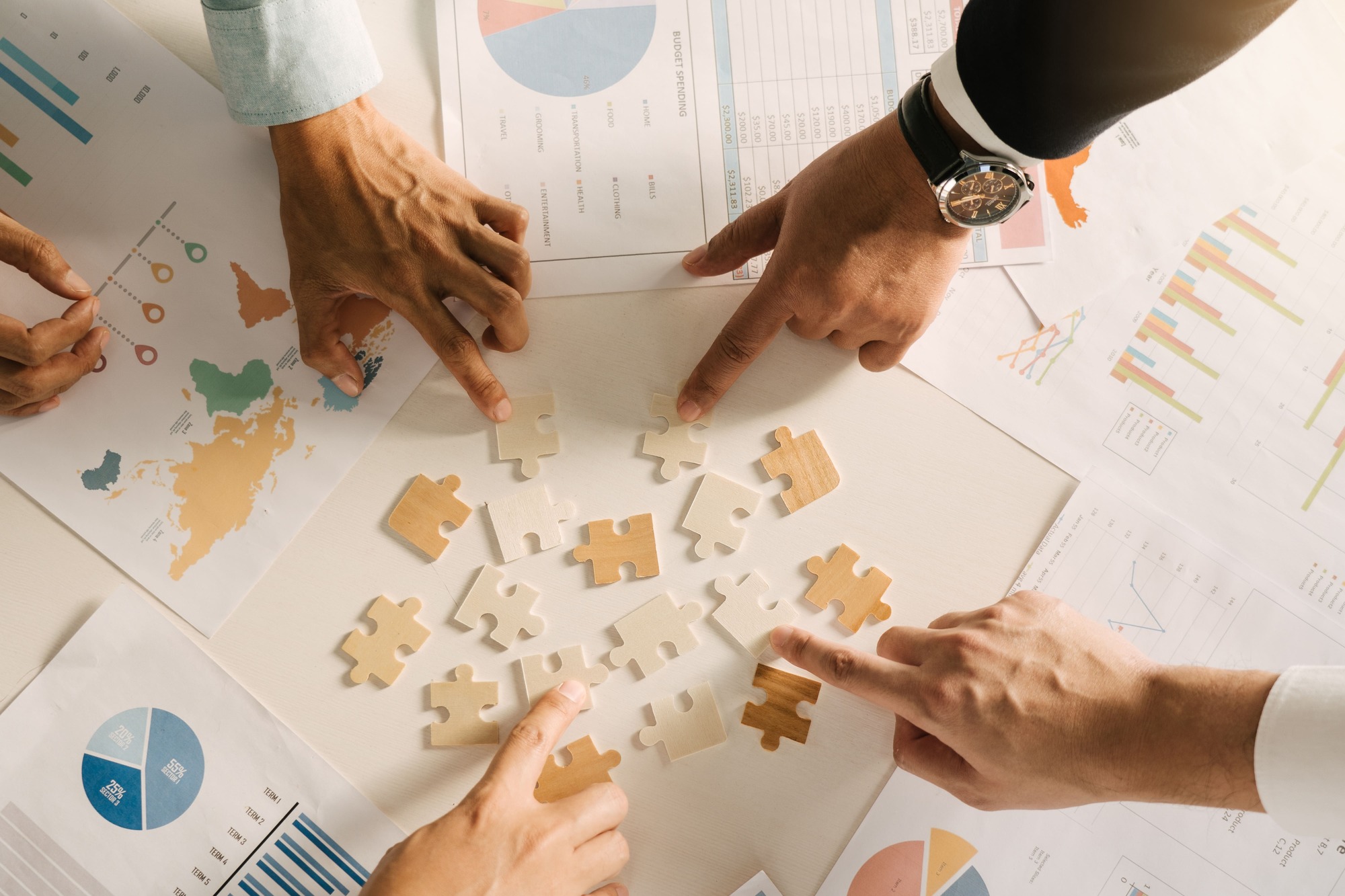 the-concept-of-teamwork-and-partnership-businessm-2026-01-07-06-35-06-utc-1